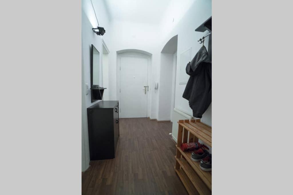 Cosy And Spacious Apartment In The Heart Of Innsbruck Buitenkant foto